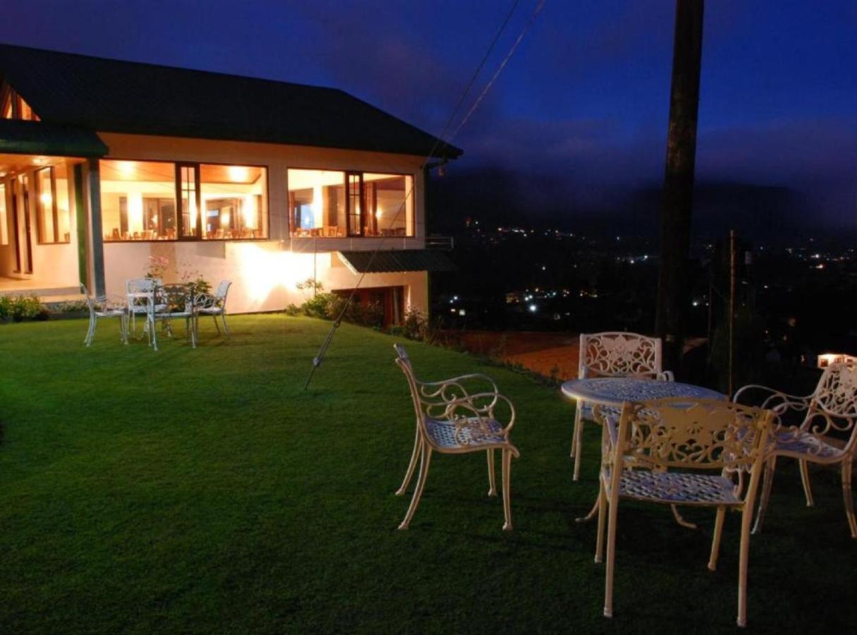 Tea Bush Hotel Nuwara Eliya Bagian luar foto